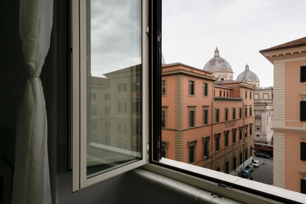 Dm69 - Termini Monti Crossroads Hotel Rome Exterior photo